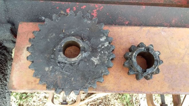 Massey Ferguson MF80 24 run combine