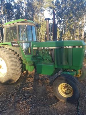 John Deere 4640