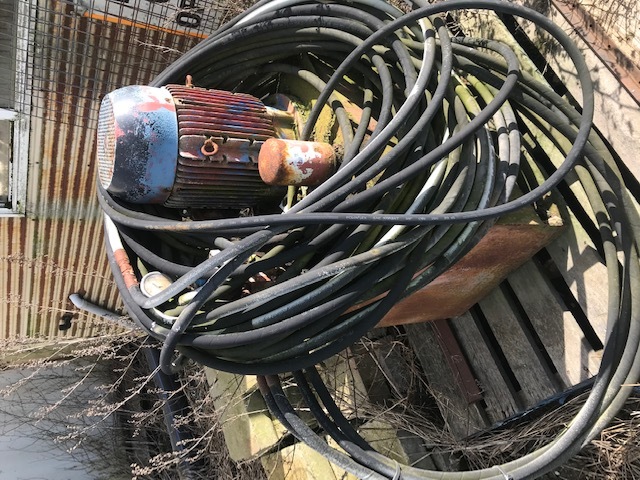 Hydraulic Pump and Tank 3 phase