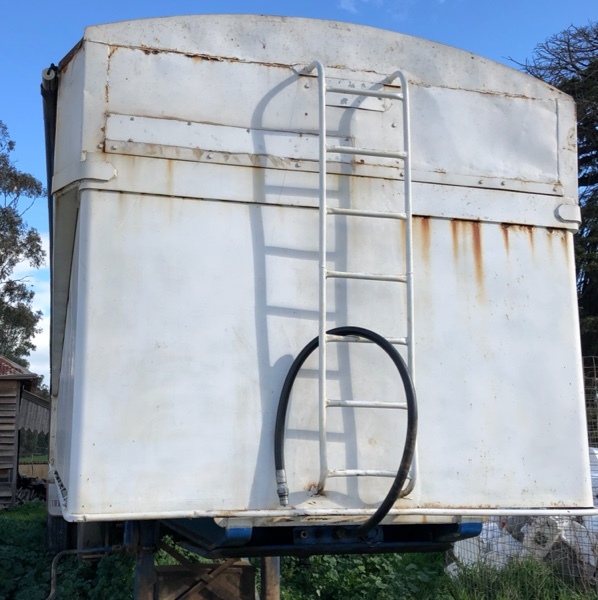 1983 Hamlex Tri-Axle 36' x 6' TOA Grain Tipper with VIC RWC