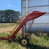 New Holland 471 bale loader