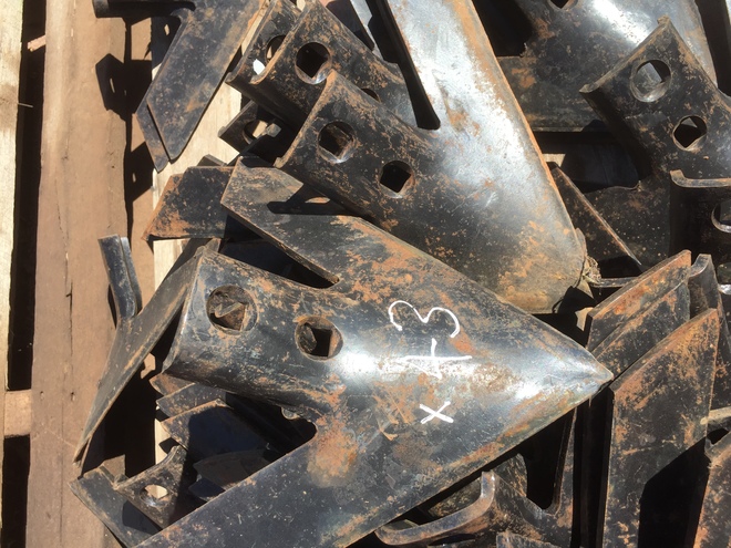 43 x 12” sweeps suit Morris or any machine with 13/4” bolt centres