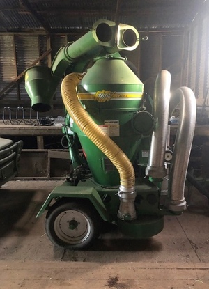 Walinga 7614 Agri-Vac