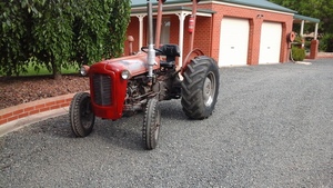 Massey Ferguson 35 3 cylinder Perkins diesel - quick sale.