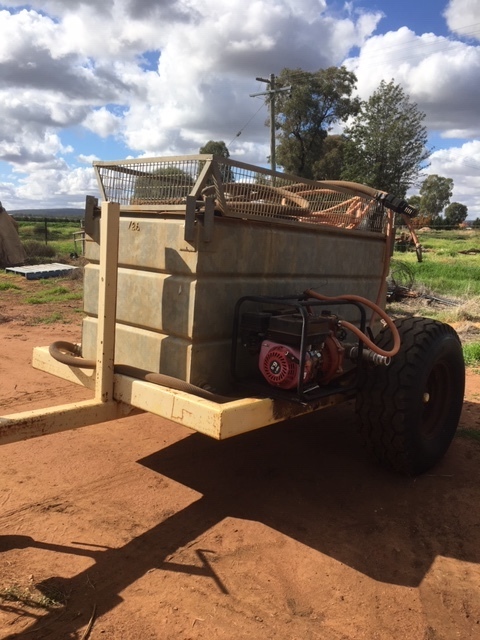 Fire Fighting Trailer 1000 lt,   with 2 Hoses