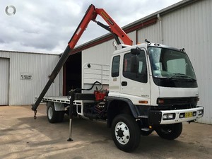 WANTED Isuzu Truck with Hiab Crane with approx 18 ft Tray