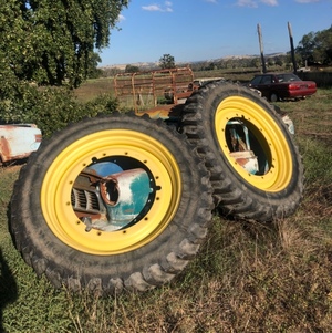 John Deere Tractor Inner Wheels