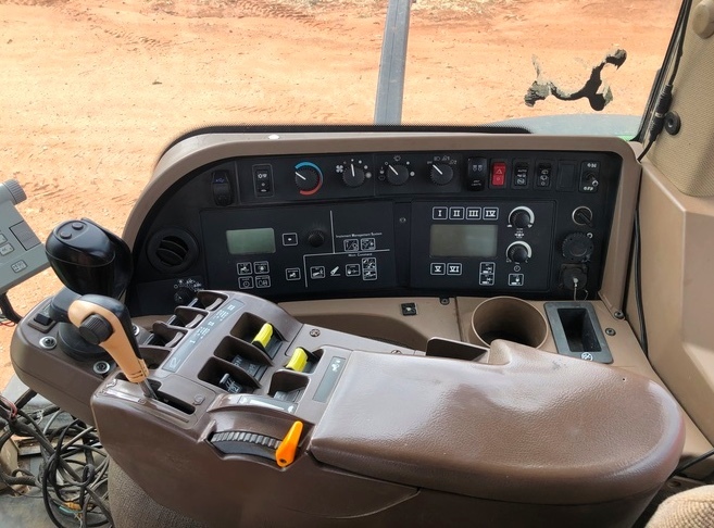 John Deere 7820 Tractor *Price Reduced*