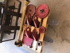 International 5700 / 5800  air seeder PTO kit.