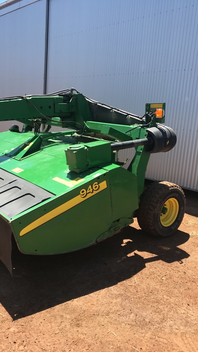 2015 John Deere 946 Moco