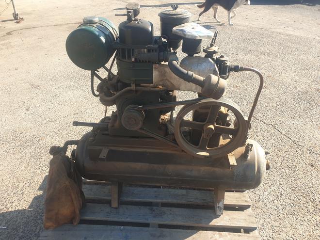 Southern Cross Diesel Engine & Pulford Compressor