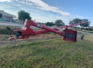 Farm King 1060 Swing Away Auger