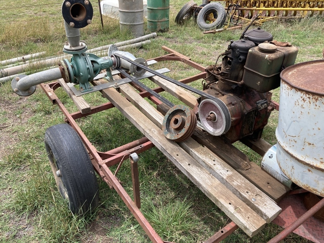 Irrigation Pump, Pipe and Sprinklers