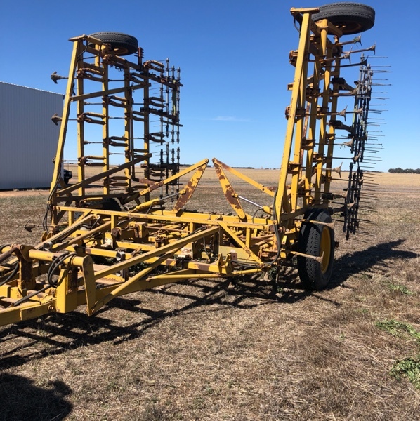 Conner Shea 33ft Scarifier