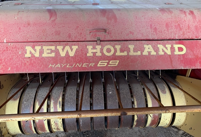 New Holland 69 Small Square Baler 