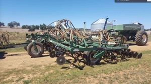  2003 Smale Airseeder 