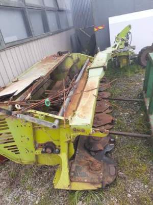 Claas Disco 3100 C Contour Mower