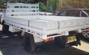 1985 Mitsubishi Canter Tray Truck