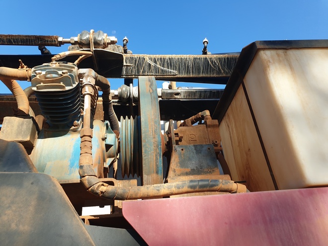 (A137) - 2011 Miller Nitro 4365