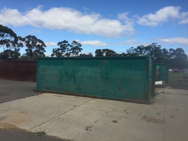 (A136) - 25 Cubic Meter Skip Bin