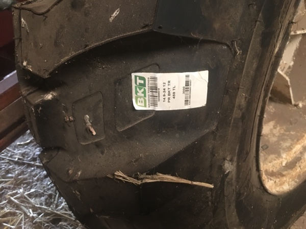 Tractor/implement brand new Tyre