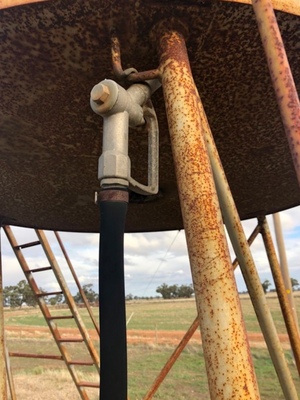 Diesel tank 1,600 L overhead 