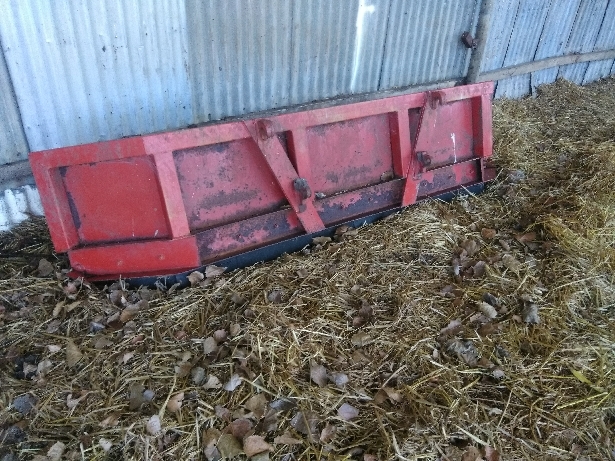 Manure Scraper