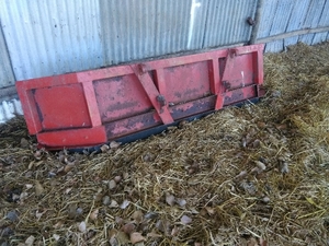 Manure Scraper
