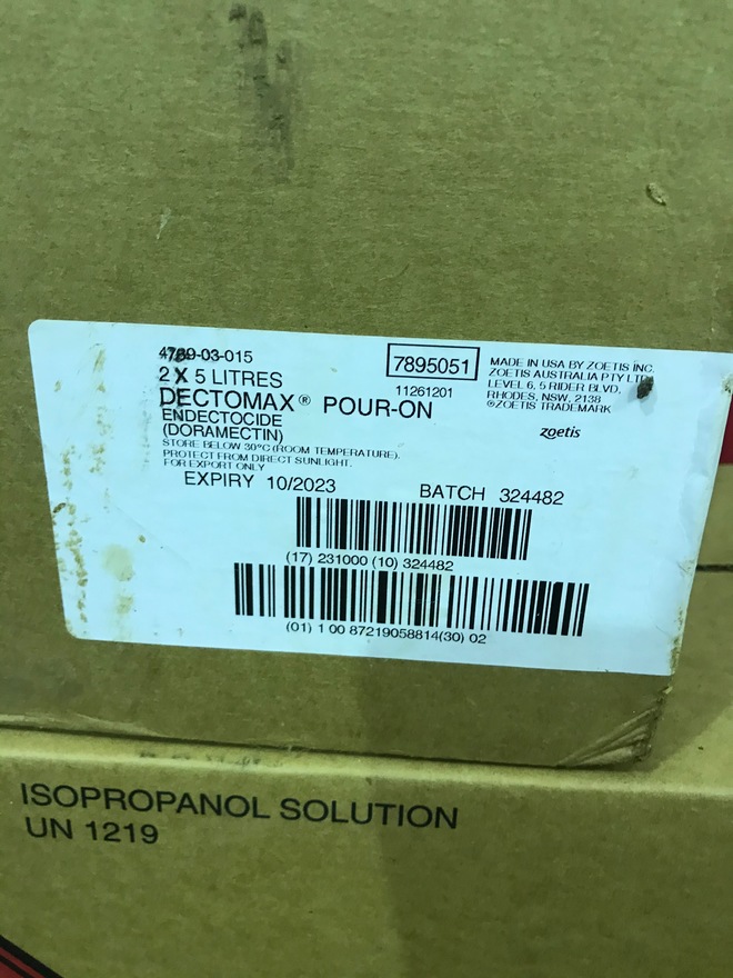Dectomax Pour-On Drench - Endectocide (Doramectin)