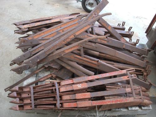  - Crop Lifter Tynes Early - 2% Buyers Premium on all Lots