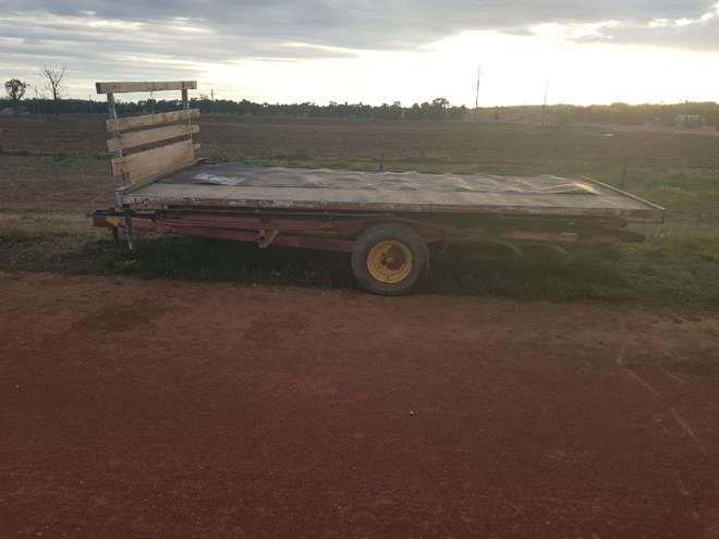 Hay Trailer with Hydraulic Lift. 17ft X 8ft
