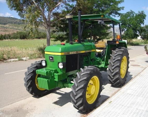 Wanted John Deere 2250 or 2450 