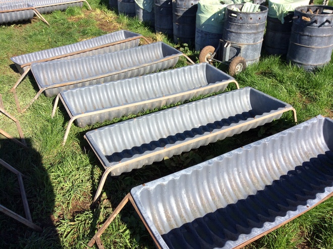 5 Pellet Troughs