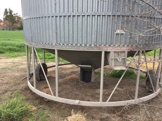 22 Tonne Nelson Field Bin