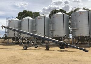 Grainline 10″ X 60FT Self Propelled Transportable Auger