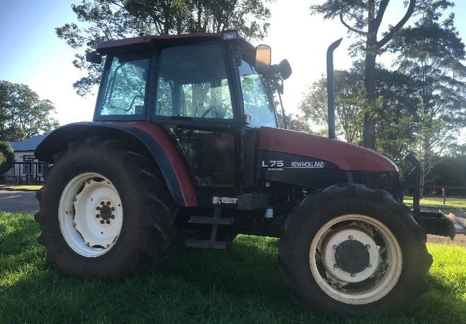 New Holland L75 4X4 Tractor