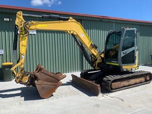 YANMAR VIO80 WITH TILT HITCH