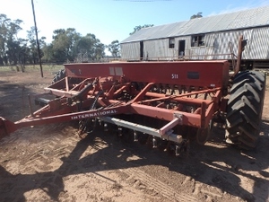 28 run IH511 combine