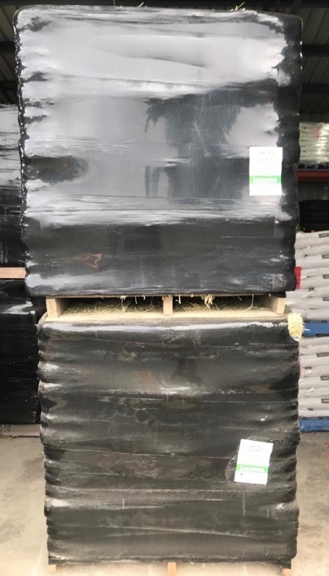 Quality Compressed Lucerne Hay on Pallets