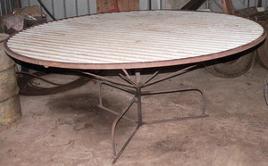 Round Wool table