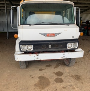 Hino Tray Truck