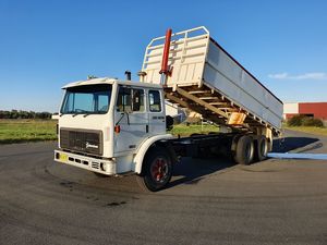 International Acco Tipper Tray