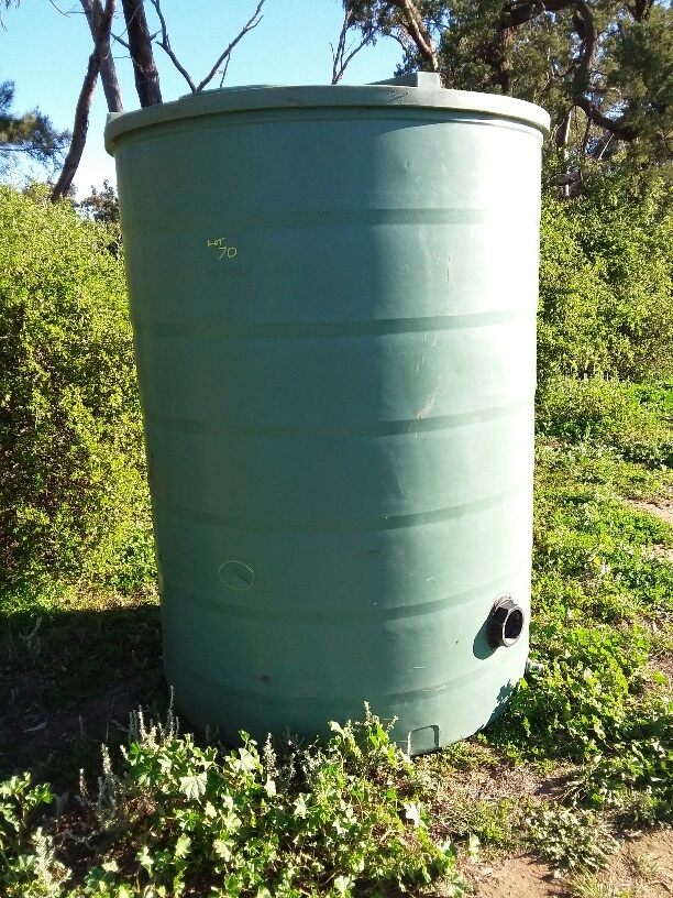 3000L Plastic Watertank- Damaged