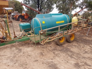Goldacres 2300 litre Boom Spray 60 ft boom