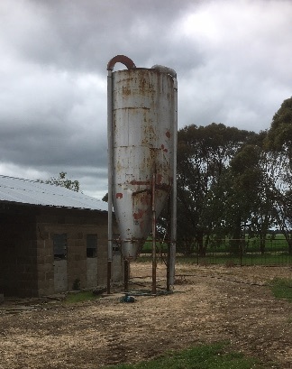 4 x Pellet Silos