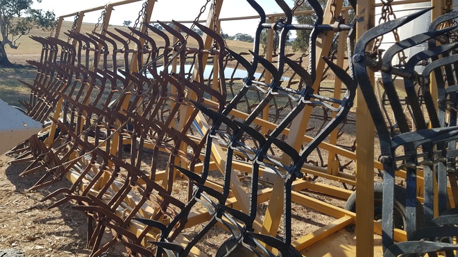 40 FT Hydraulic Folding Harrows