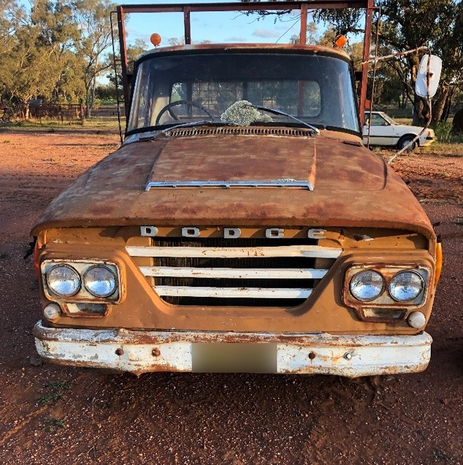 Dodge 353 Truck