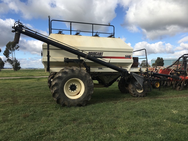 55' Borgault Airseeder 