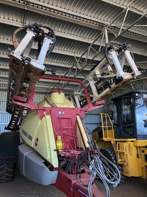 Hardie Commander 36.5m Boomspray