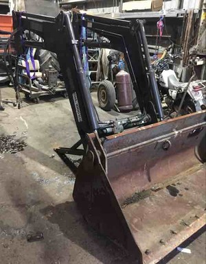 Quickie Loader with 4 in 1 Bucket